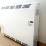蓄熱暖房機の電気代が高いのでエアコンに切り替えるか悩んでいます